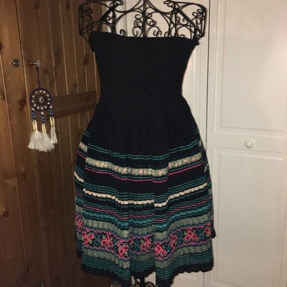 FREE PEOPLE Black Comb Strapless Smocked Boho Dress - Size M - Picture 1 of 4